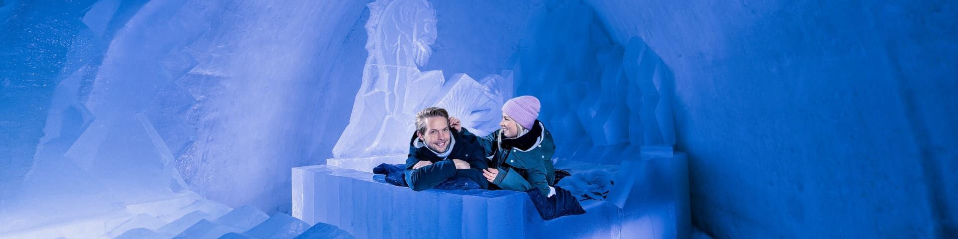 Arctic SnowHotel & Glass Igloos – Finlandia z Memories Vacations 